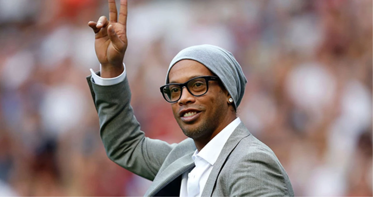 Brezilyanın Efsane Futbolcularından Ronaldinho, Siyasete Girmeye Hazırlanıyor