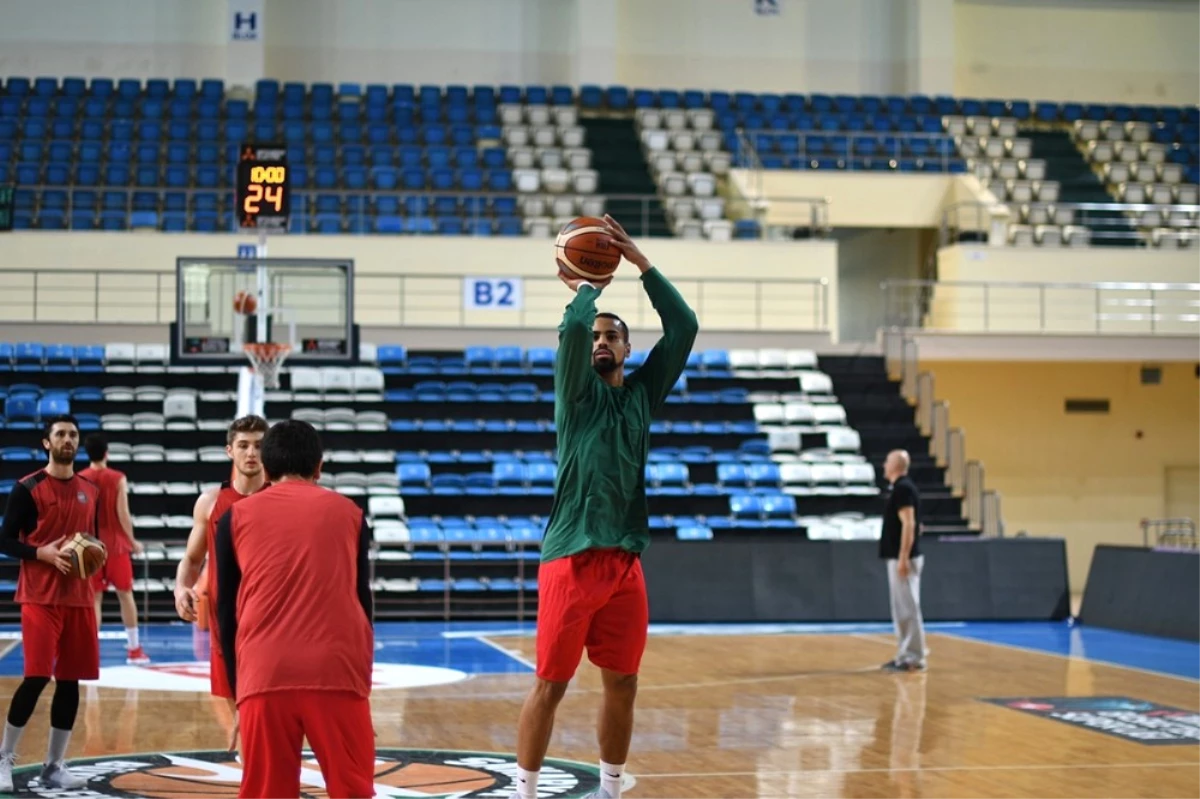 Sakarya Büyükşehir Basket, Darüşşafaka Maçı Hazırlıklarını Sürdürüyor