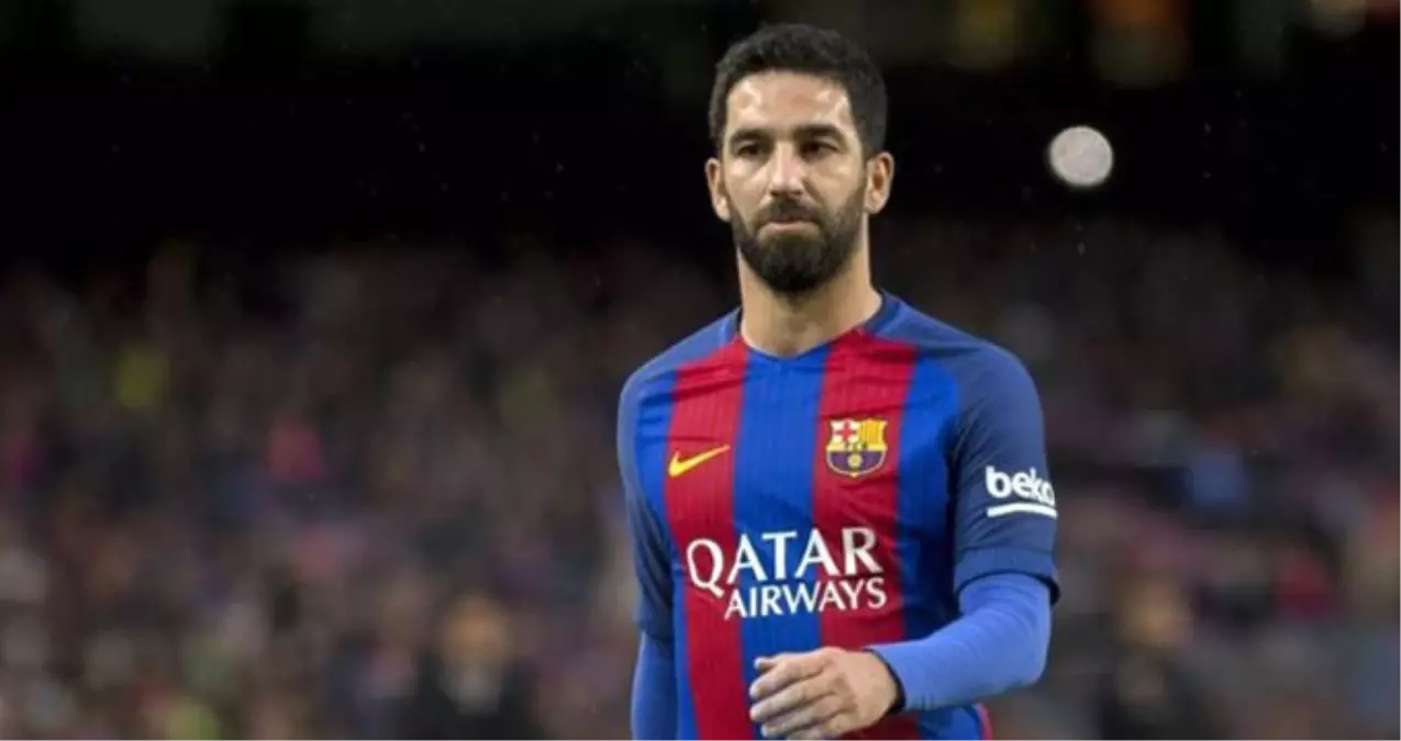 Barcelona\'nın Efsanesi Xavi, Arda Turan\'a Destek Çıktı