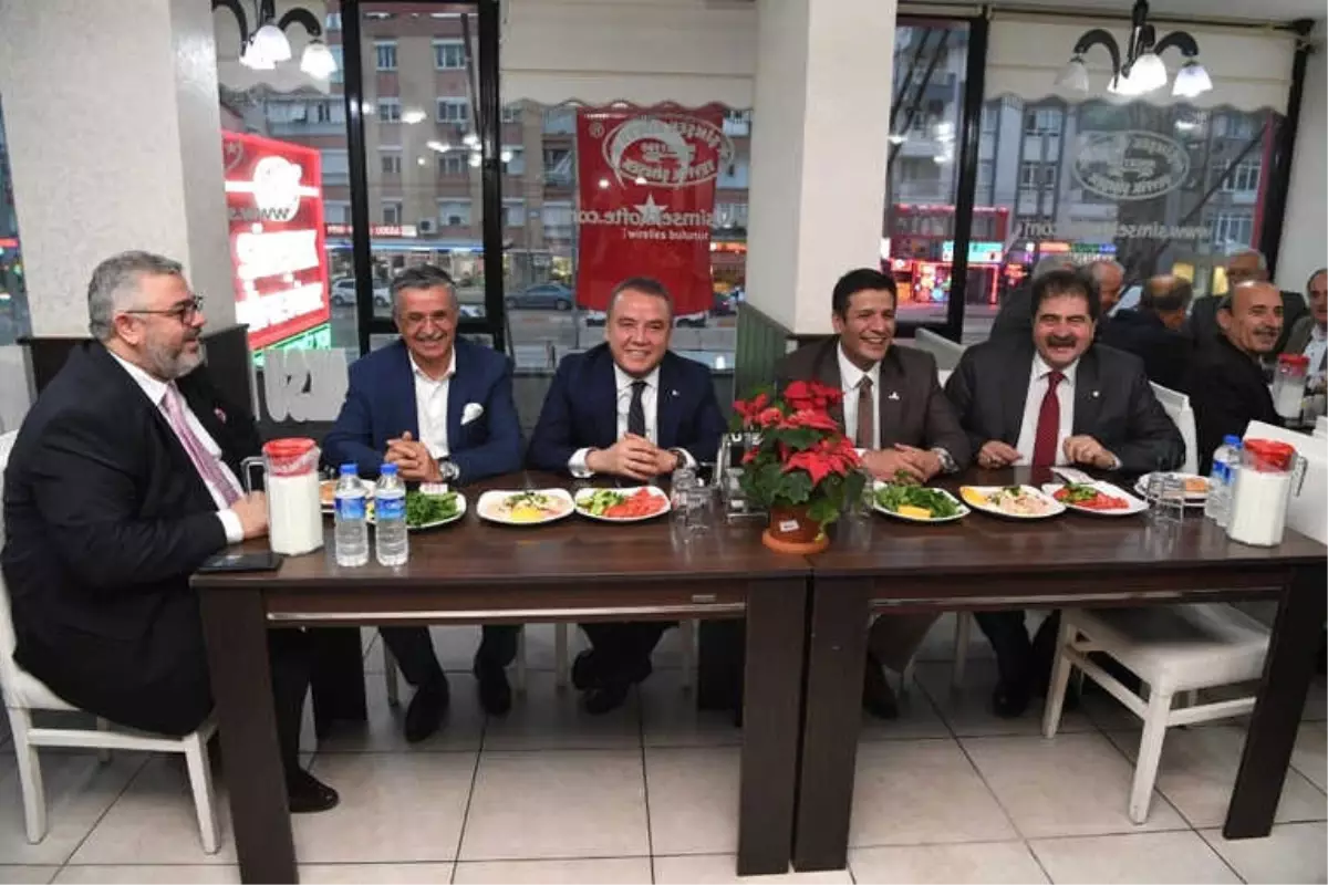 Başkan Böcek Ahder\'in Konuğu Oldu