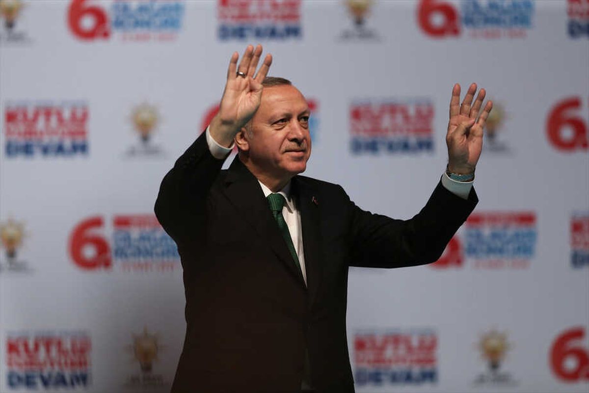 Cumhurbaşkanı Erdoğan: "Bir Üniversitemizde Şehitlerimizin Hatıralarını Yad Etmek İçin Düzenlenen...