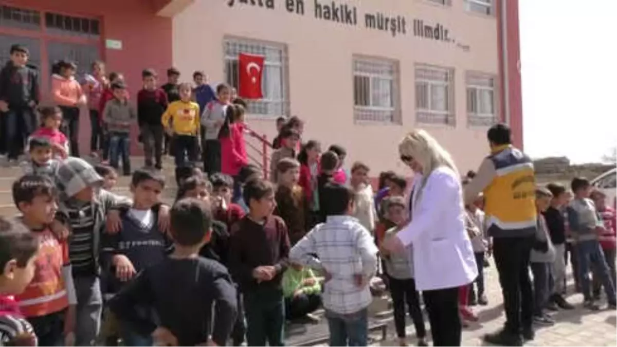 Mardin\'de Belediyeden Öğrencilere Sağlık Taraması