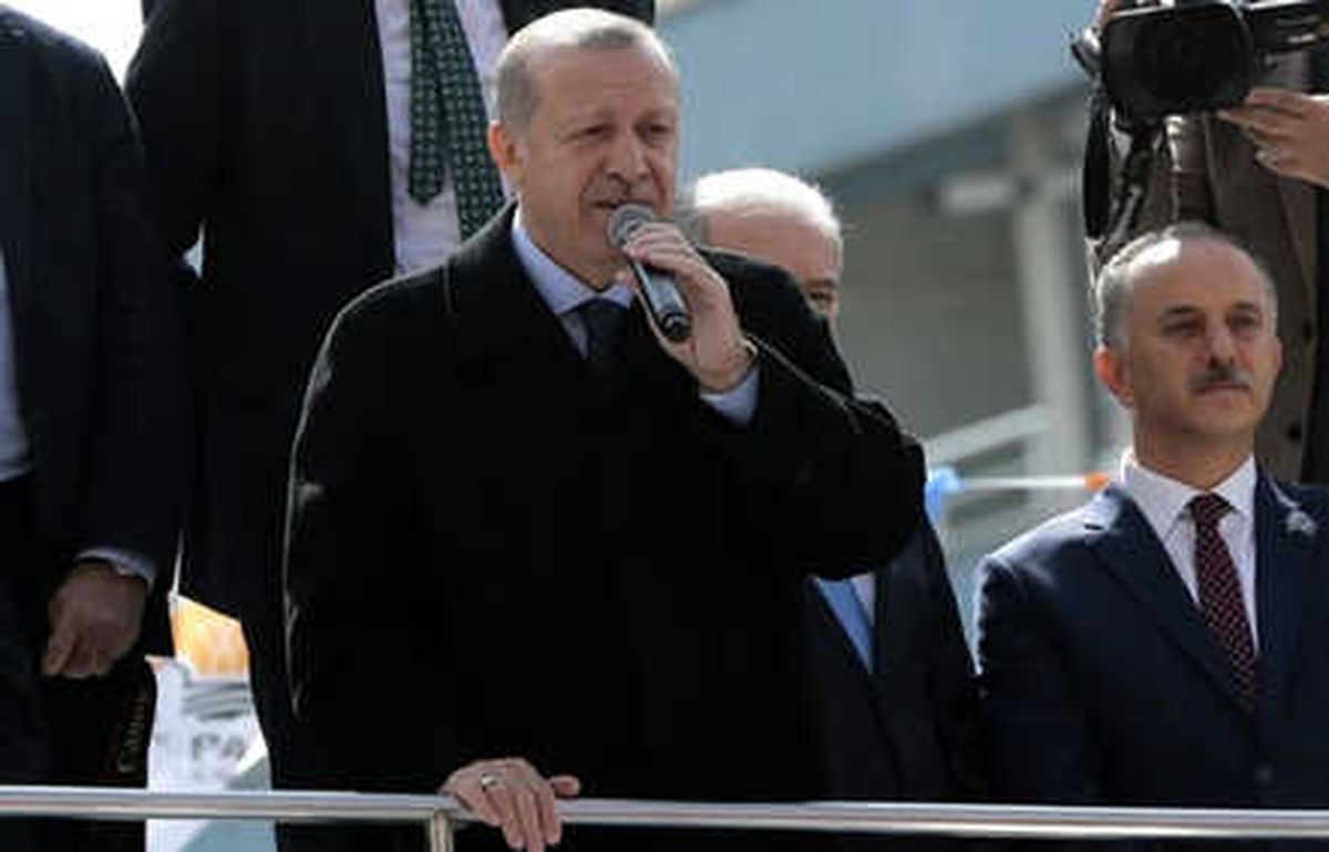 Putin ve Trump\'a \'Geri Adım Atamayız\' Dedik"