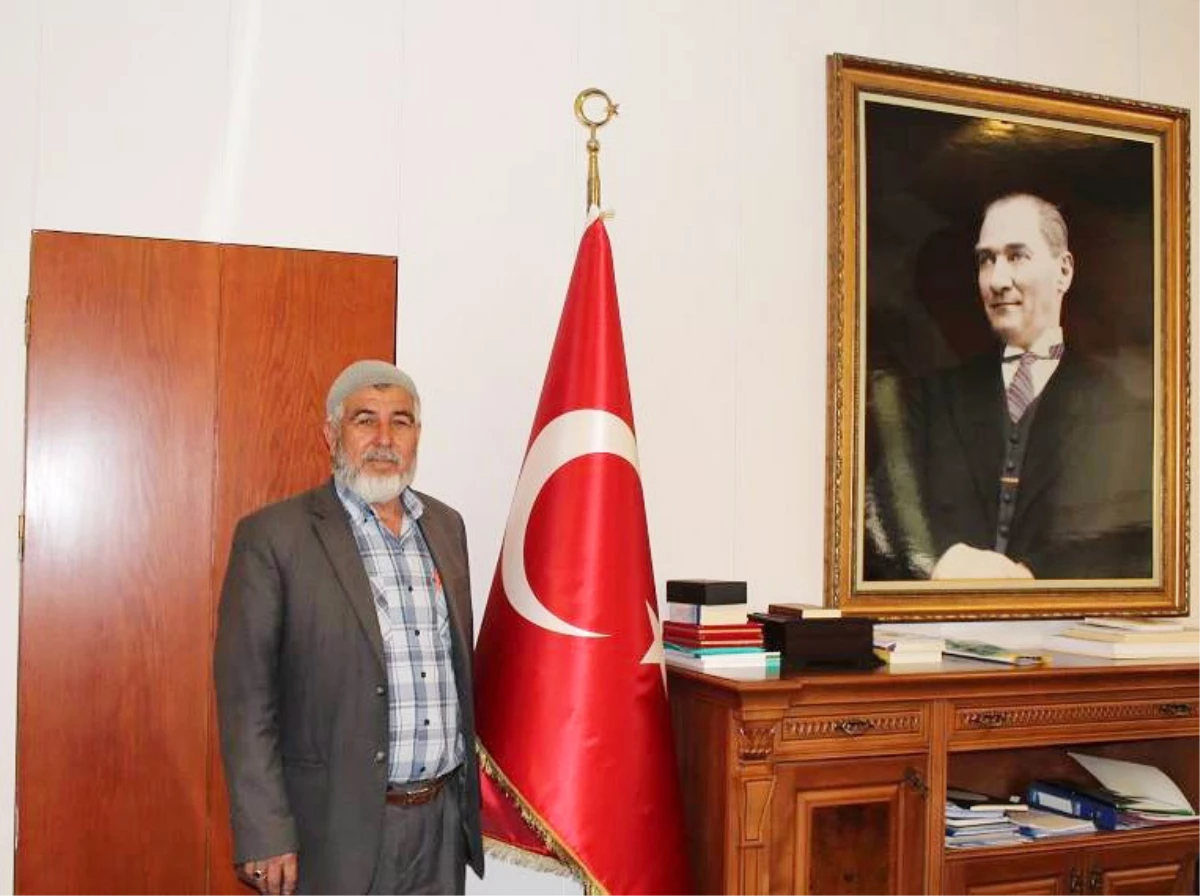 Şehit Dayısı 1 Aylık Emekli Maaşını Mehmetçiğe Bağışladı