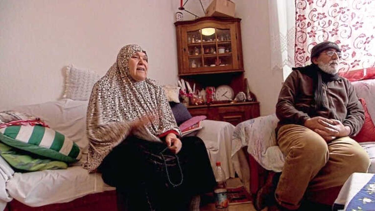 Almanya\'da Bıçaklanan Mülteci Kızın Anne ve Babası da Tutuklandı