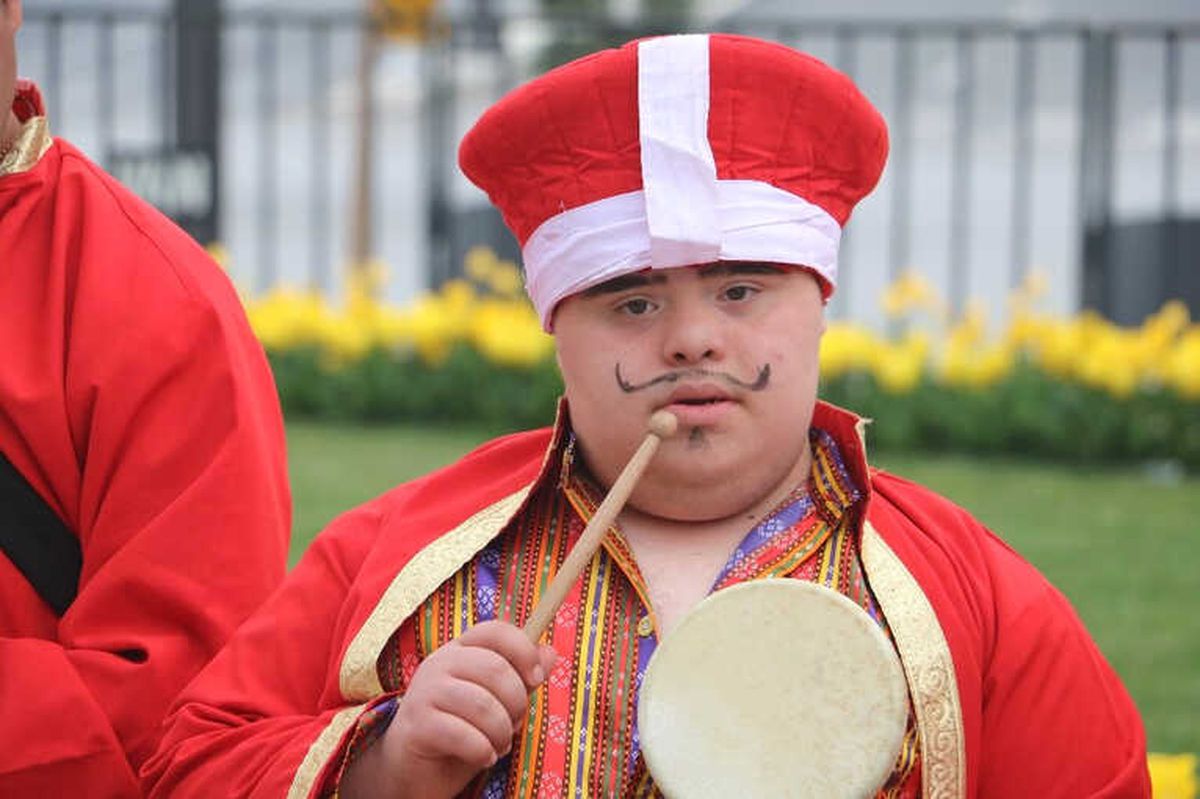 Başbakan Yıldırım\'a Down Sendromlu Çocuklardan "Mehter" Sürprizi