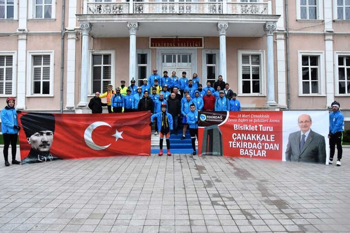 Bisikletçiler Tekirdağ Toprağını Çanakkale\'ye Götürecek