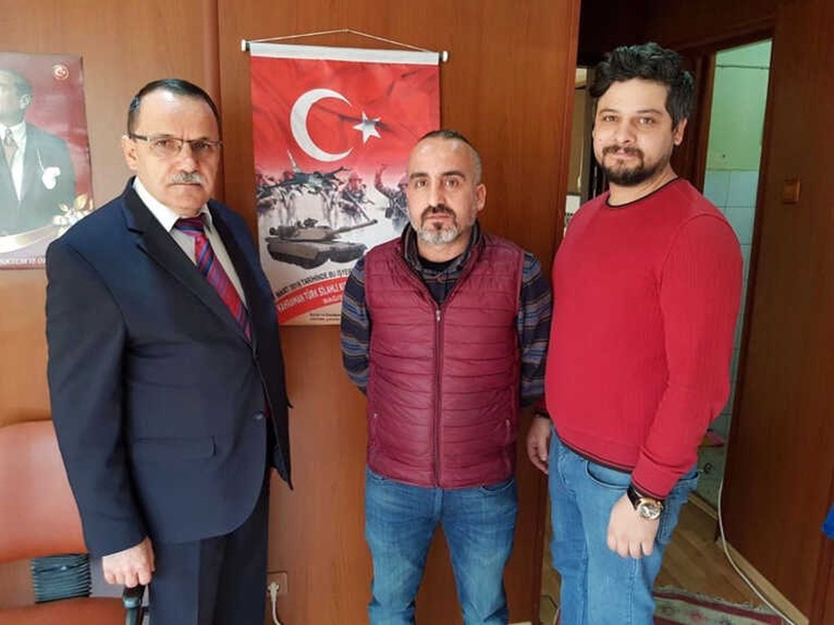 Edremit\'te Kahveci Esnafı Bir Günlük Gelirini Askere Bağışlayacak