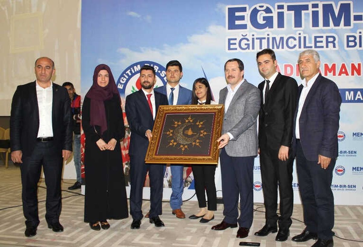Eğitim-Bir-Sen Adıyaman Buluşması Gerçekleştirildi