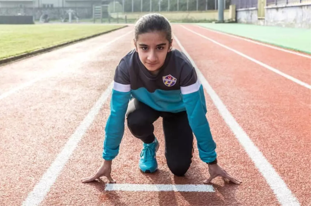 Eyüpsultanlı Sporcular Başarıdan Başarıya Koşuyor