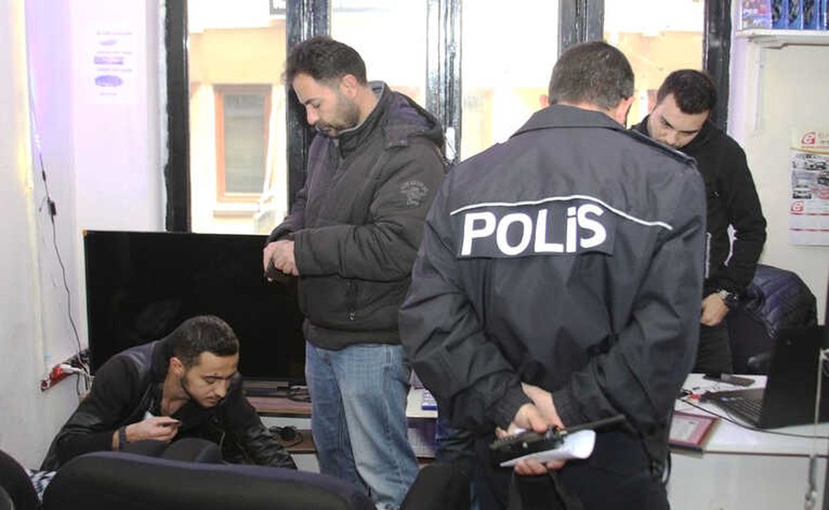 Isparta\'da 184 Polisli 48 Ekiple 102 İş Yerine Baskın
