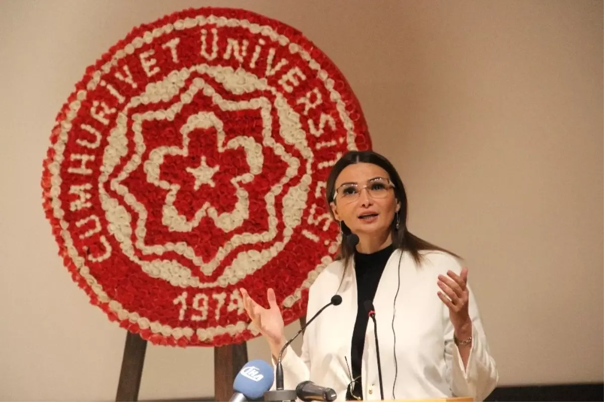 Paşayeva, ""Bir Gece Ansızın Nasıl Gelebildiğimizi Karabağ\'ımız İçin de Diyoruz"