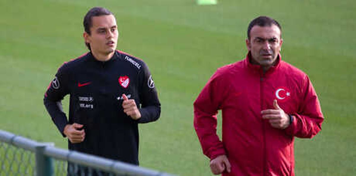 Enes Ünal Takımdan Ayrı Koştu!