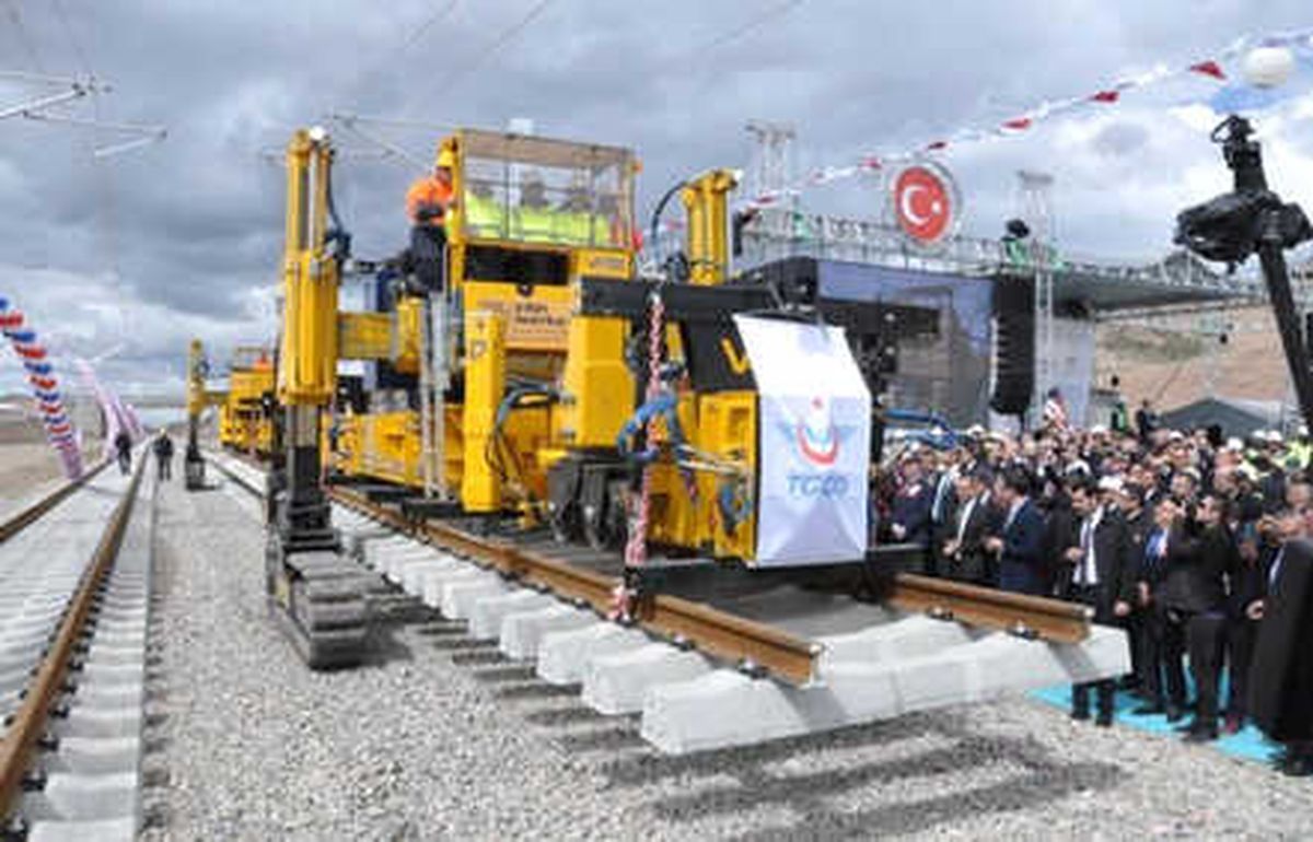 Sivas-İstanbul Arası 5.5 Saat Olacak