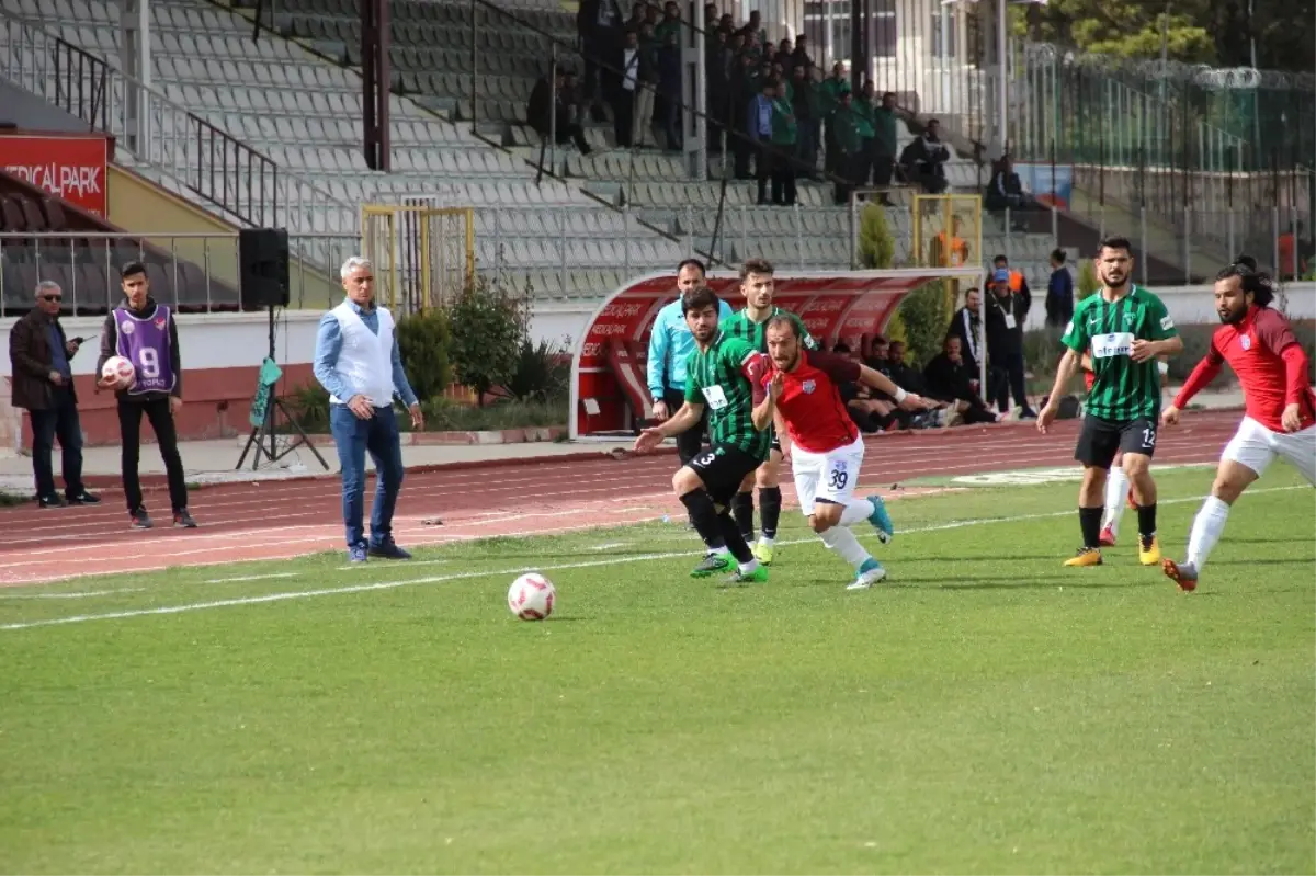 Tff 3. Lig: Elaziz Belediyespor: 3 - Kocaelispor: 2