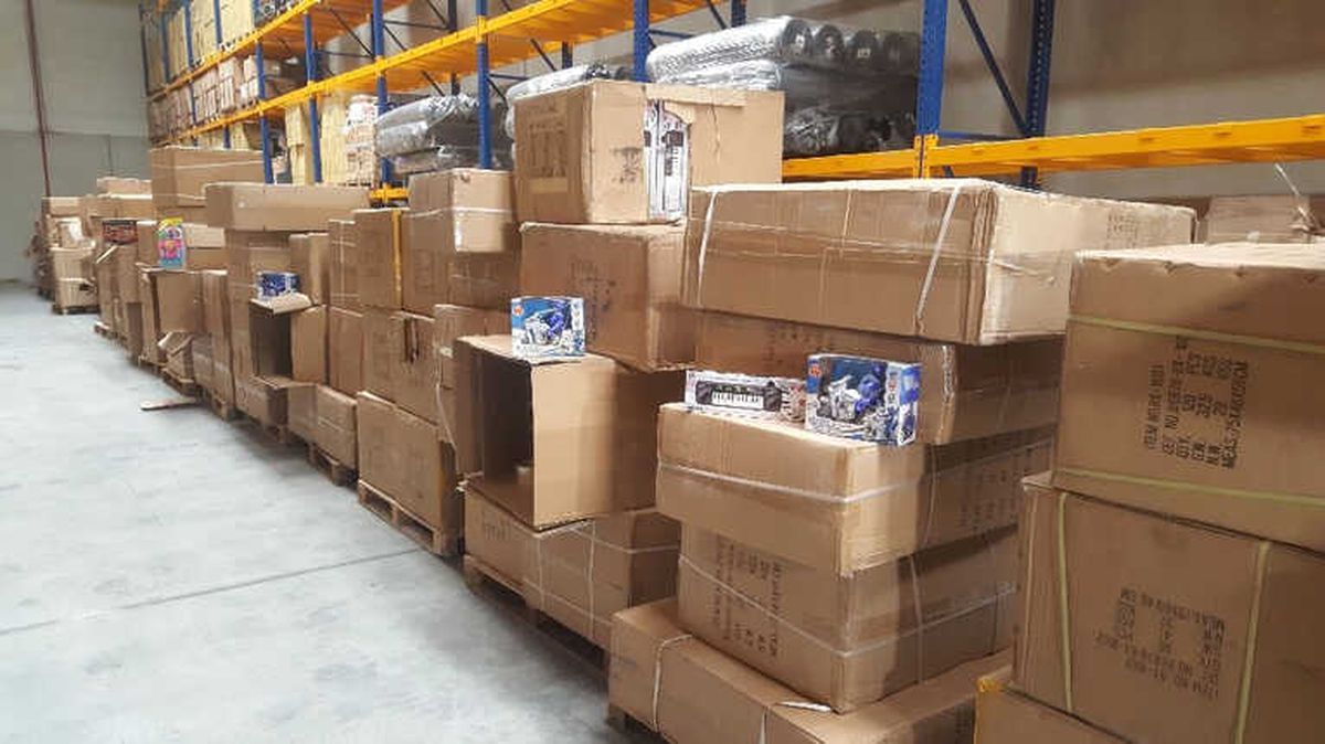 2,5 Milyonluk Kaçak Oyuncaklar Gümrük Muhafaza\'da Sergilendi