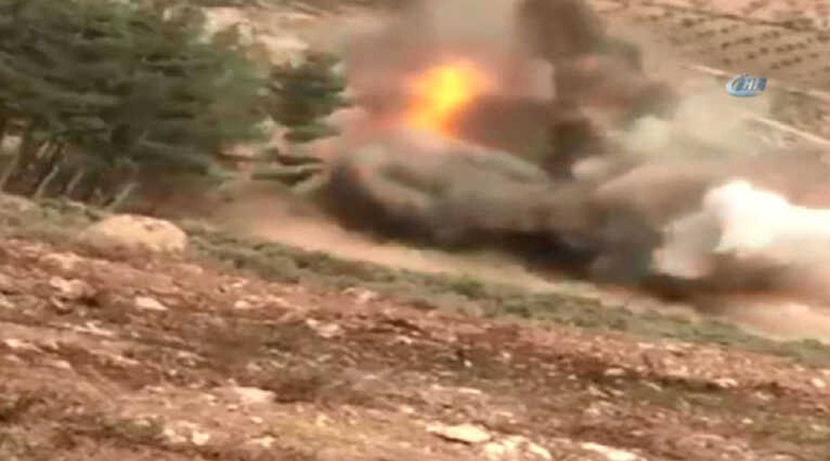 Afrin\'de Teröristlerin Mühimmat Deposu Görüntülendi