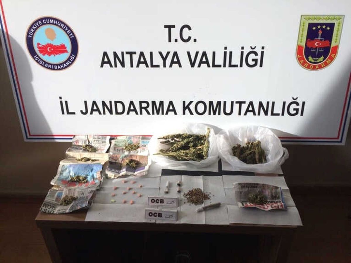 Antalya\'da Uyuşturucu Operasyonu