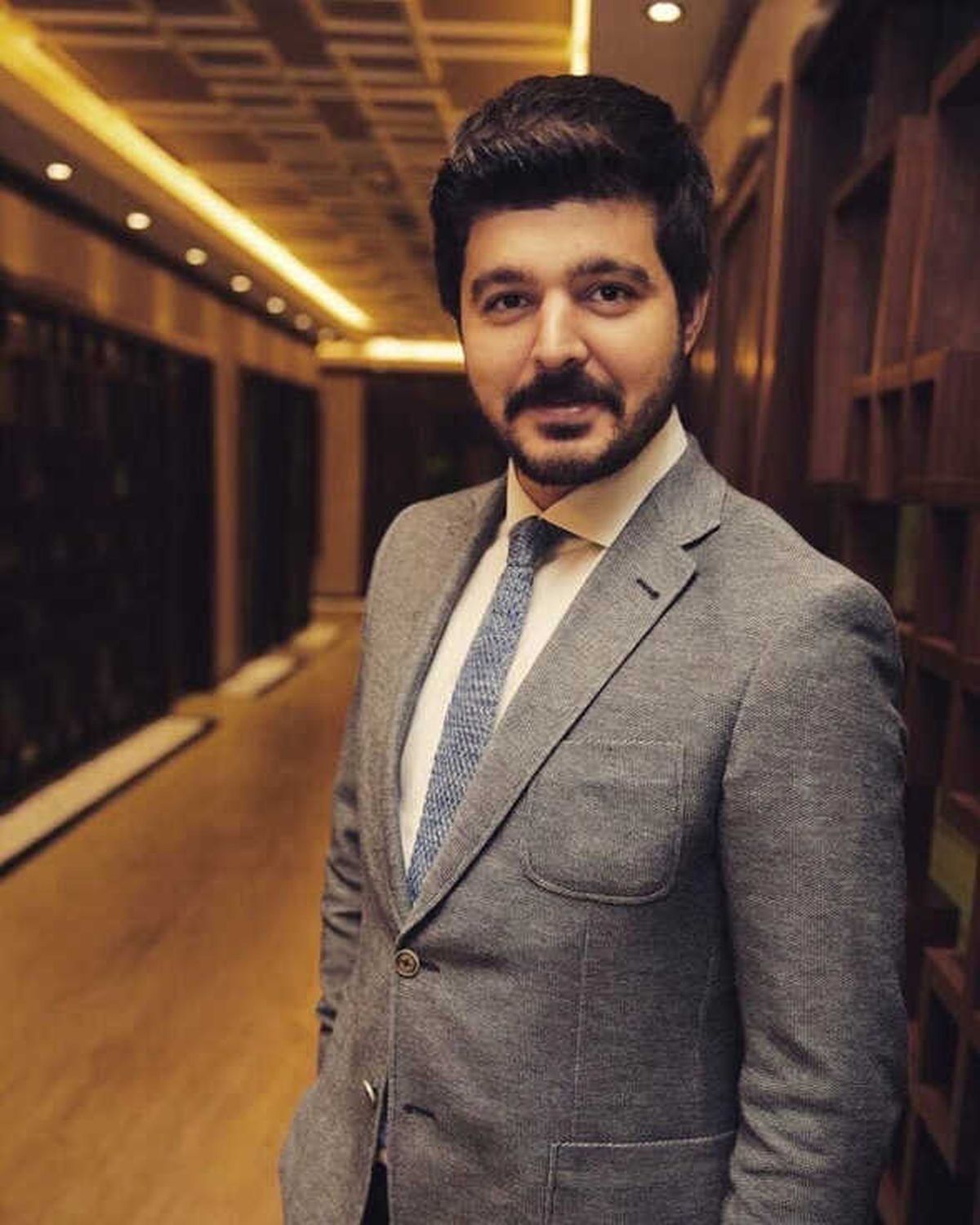 Başkent\'te Ak Gençlik Özdemir\'e Emanet