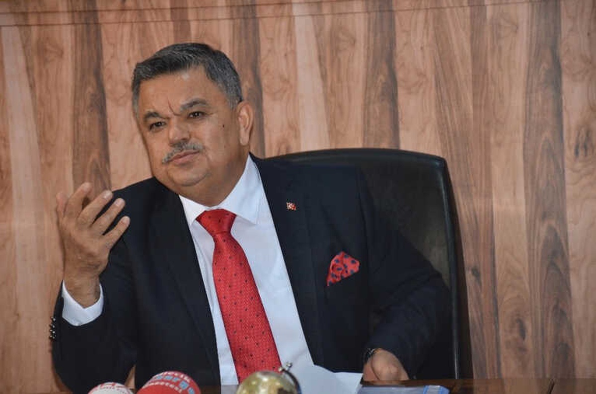 Bilecik Belediye Başkanı Yağcı, "Her Hizmet İçin Adayım" Dedi