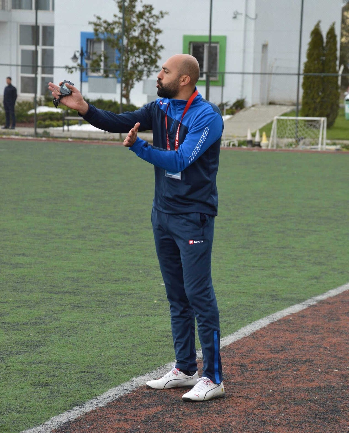 Büyükşehir Adım Adım Zirveye
