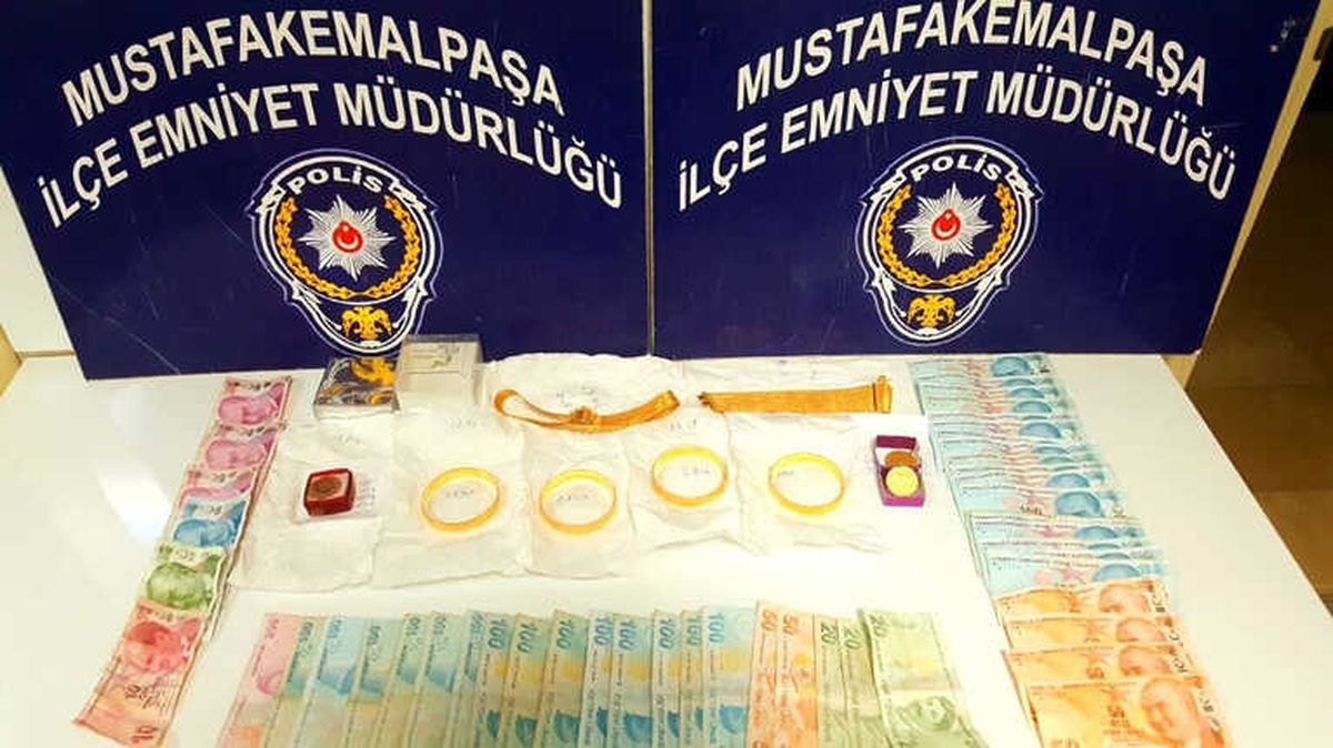 Firari Dolandırıcılar Polisten Kaçamadı
