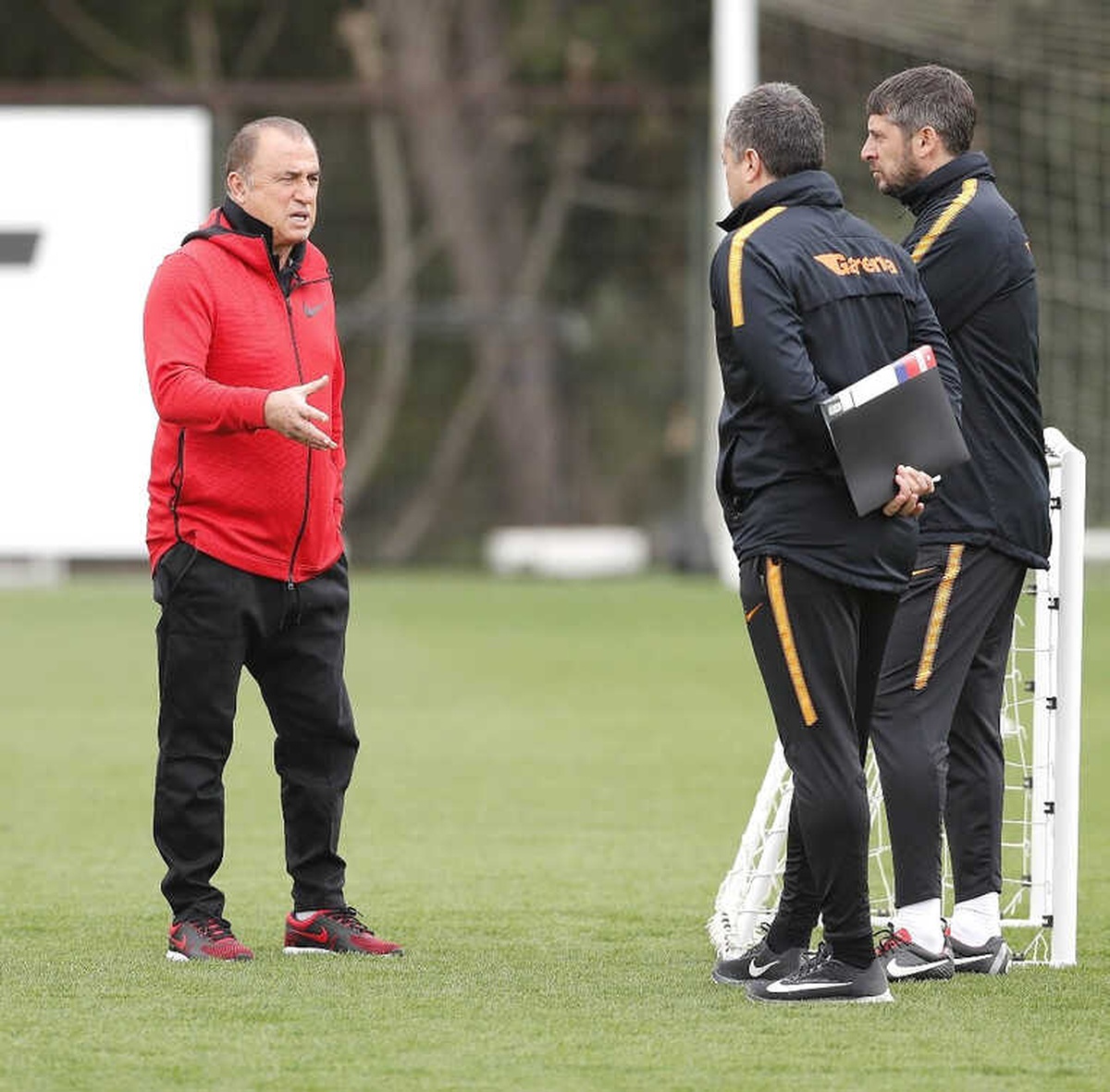 Galatasaray\'da Trabzonspor Maçı Hazırlıkları Sürüyor