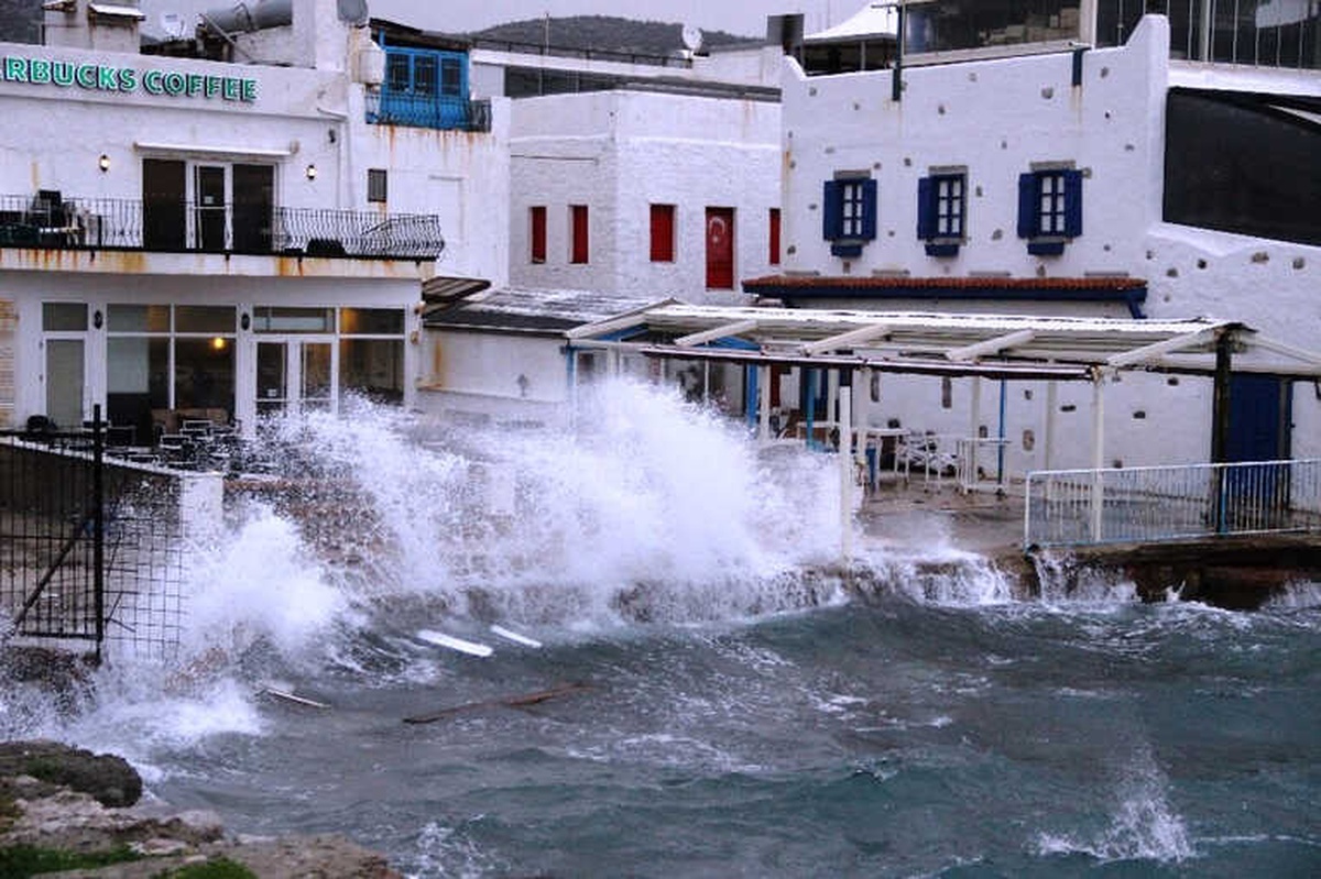 Meteoroloji\'den Fırtına Uyarısı