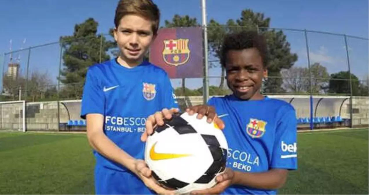 Rüştü Reçber, Ali Koç ve Kameni\'nin Çocukları Barcelona\'da