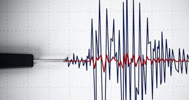 Son Dakika! Endonezya'da 6,4 Şiddetinde Deprem, Bölgede Tsunami Uyarısı Verildi, System.String[]