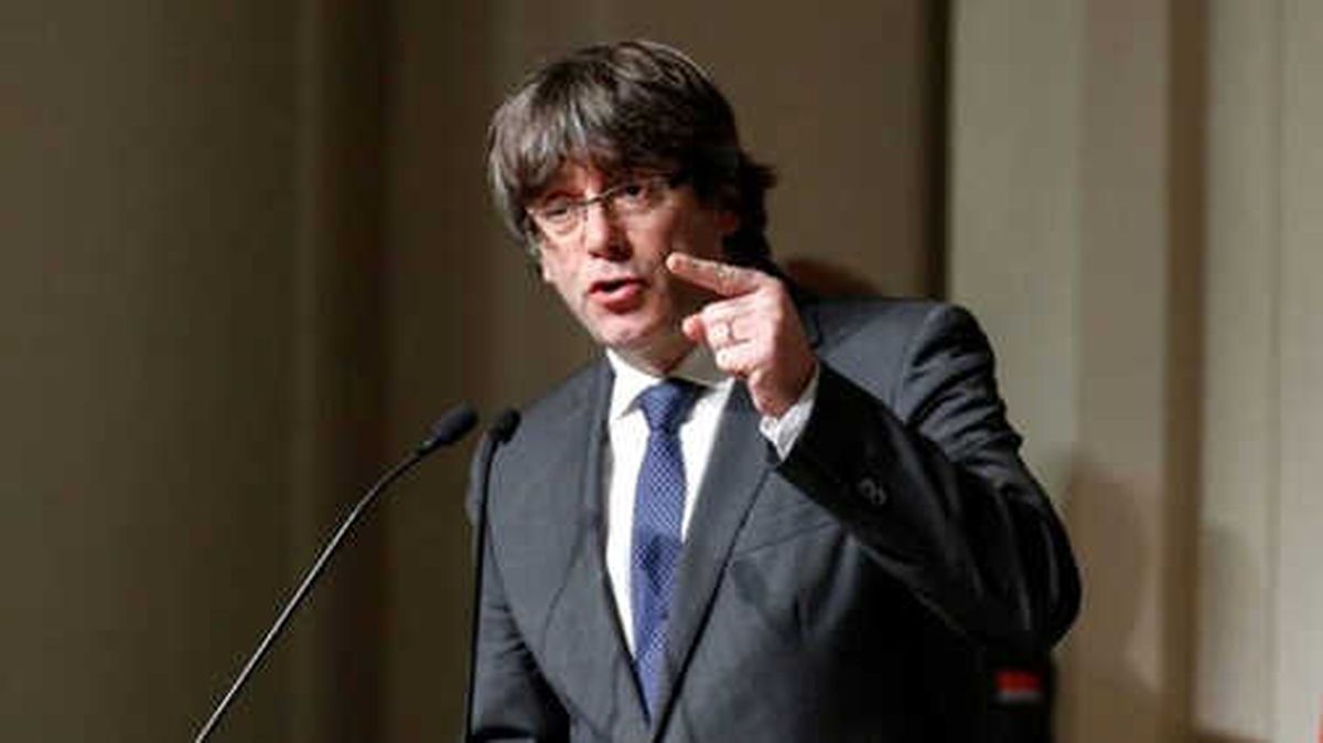 Almanya\'da Puigdemont\'un Gözaltı Süresi Uzatıldı