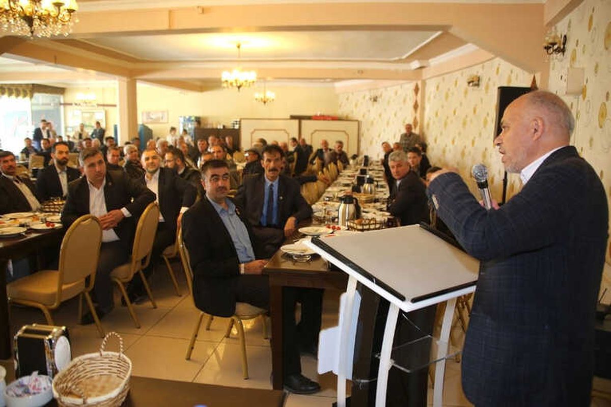 Başkan Çalışkan: "Muhtarlar Vatandaş ve Yöneticiler Arasında Bir Elçidir"