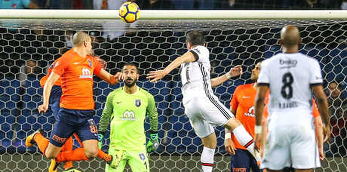 Beşiktaş\'a 8\'de 8 Yetecek Mi?