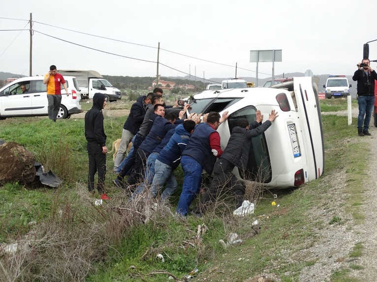 Domaniç\'te Trafik Kazası: 1 Yaralı