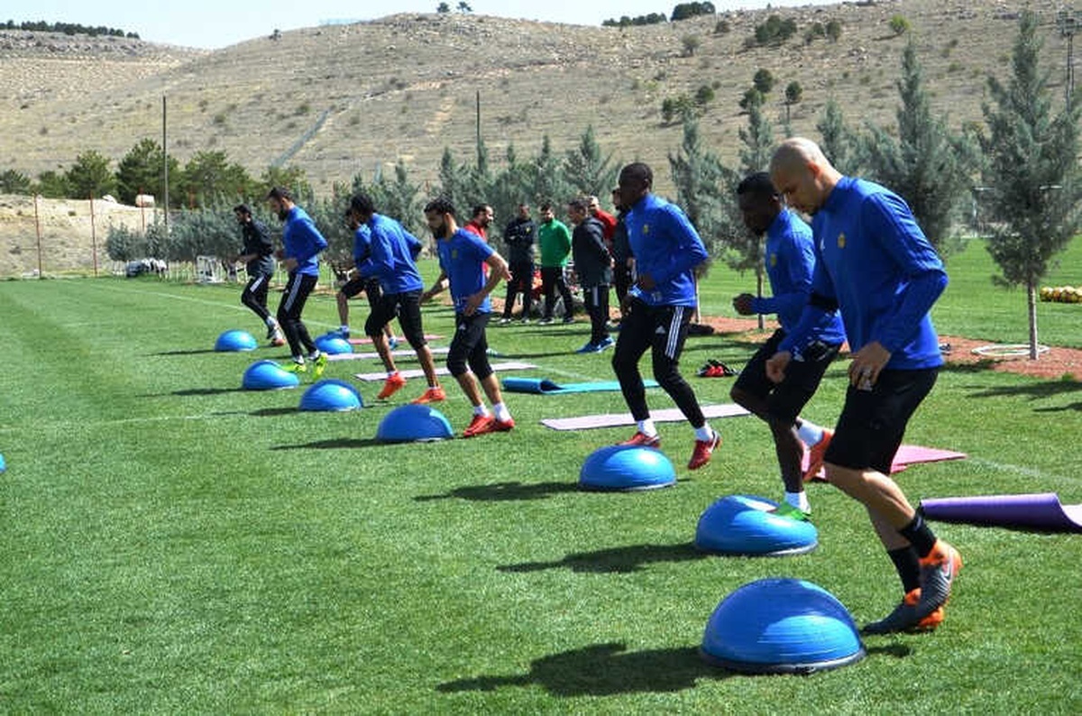Evkur Yeni Malatyaspor\'da Gençlerbirliği Mesaisi Sürüyor