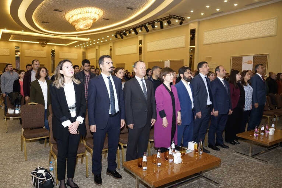 Gaziantep\'te Akılcı Antibiyotik Kullanımı Çalıştayı
