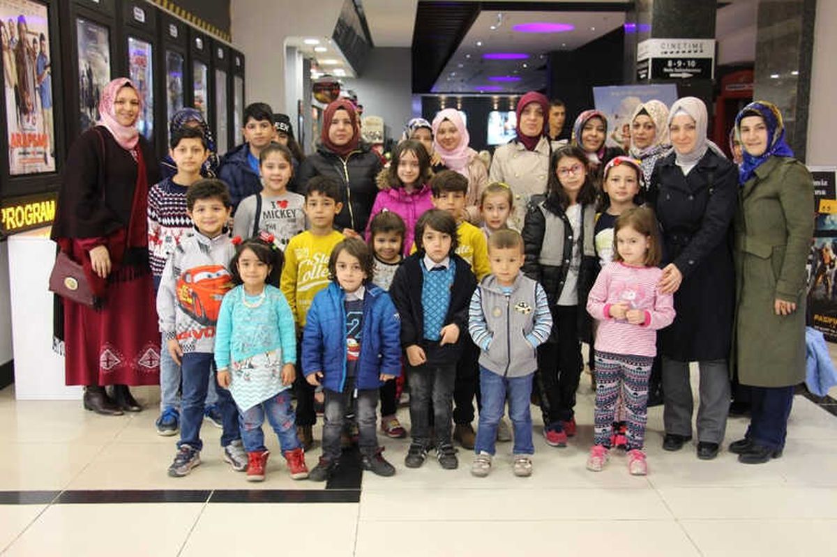 İhh Gönüllüleri, Yetim Çocukların Yüzünü Güldürdü