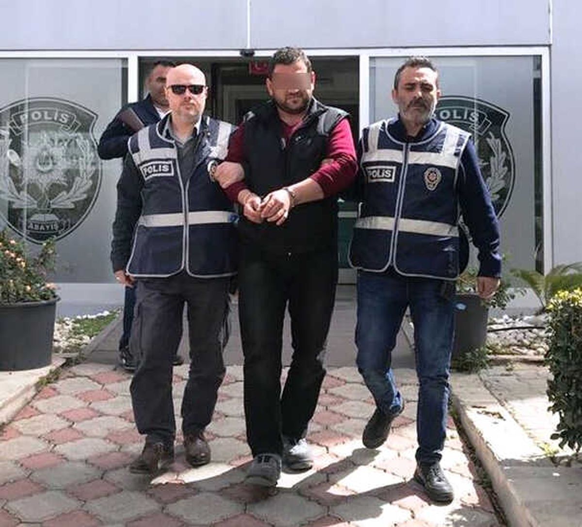 İnşaat İşçilerinin Para ve Kredi Kartlarını Çalan Şahıs Yakalandı
