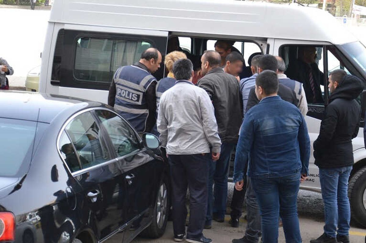 Kırıkkale\'de Hırsızlık Suçlarından Aranan 4 Kişi Yakalandı