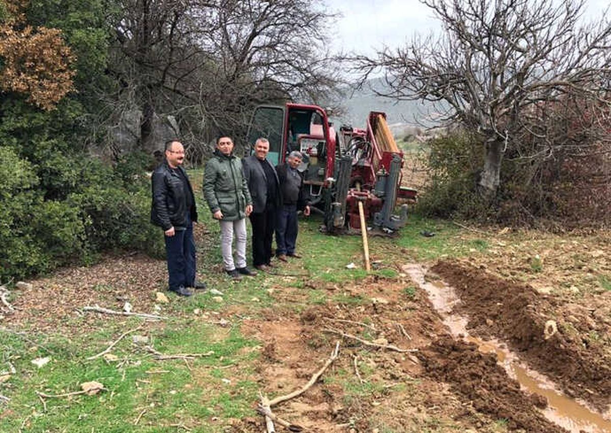 Manisa\'da İki Mahallede Altyapı Çalışması