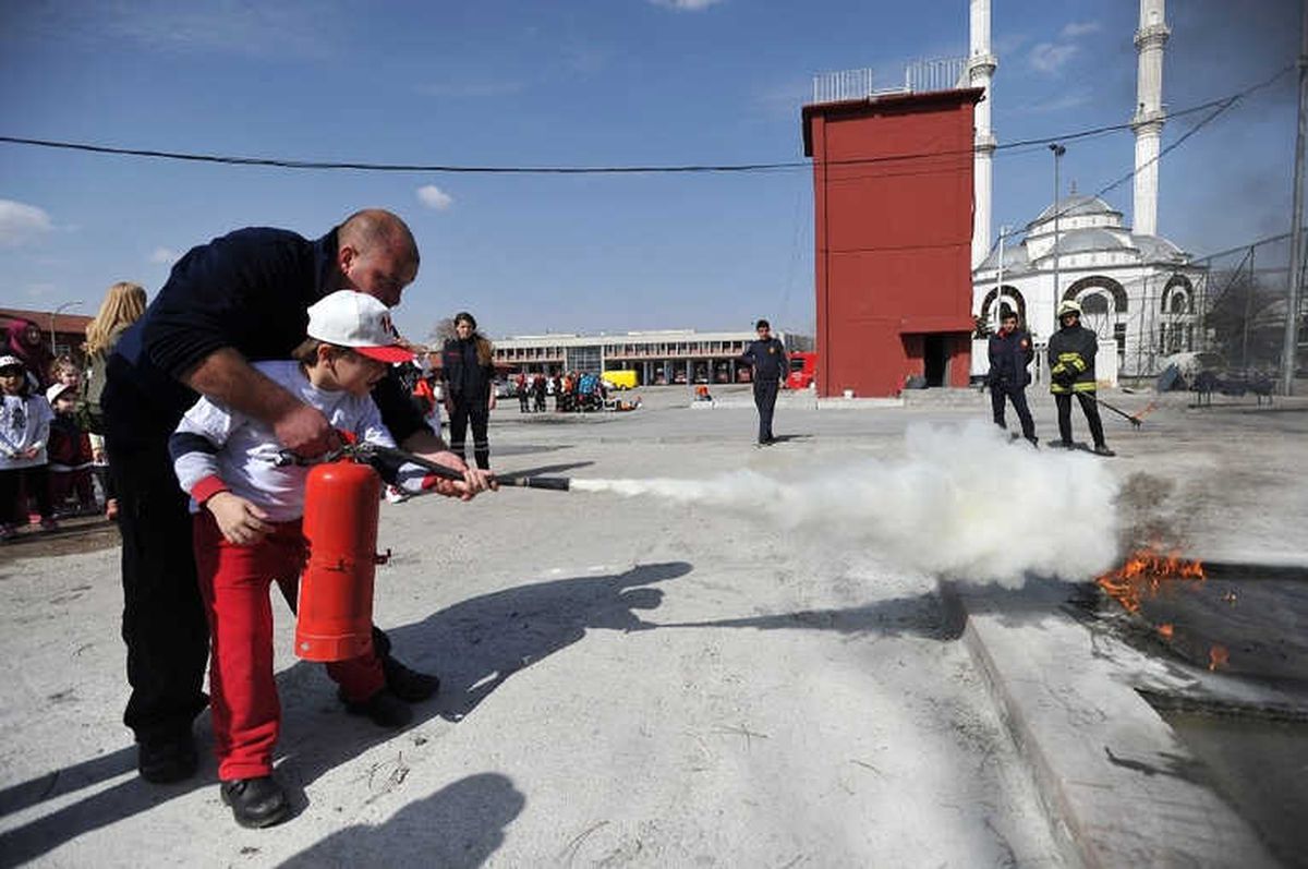 Minik Yüreklerin İtfaiye Heyecanı