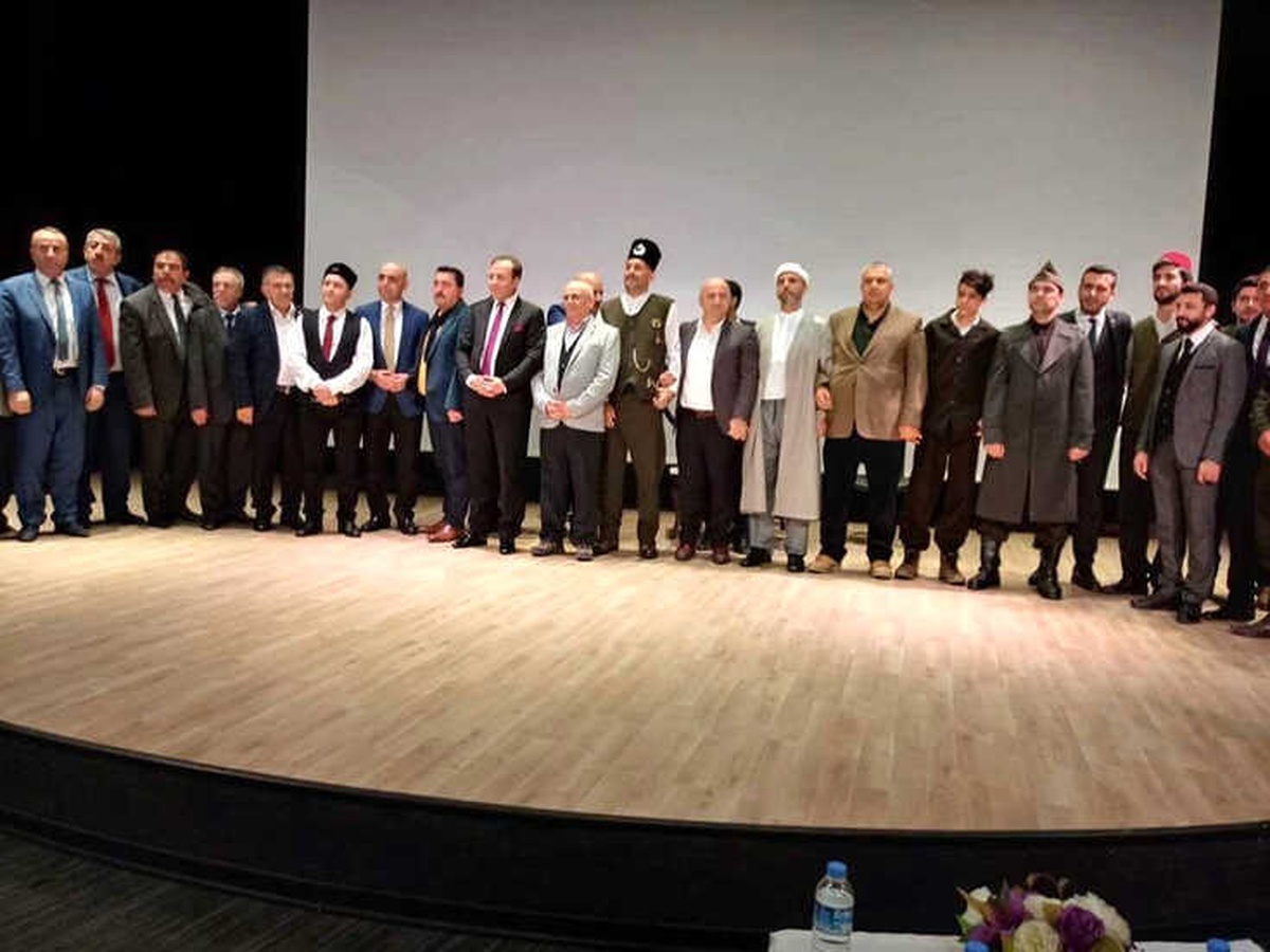 Oltu Şûra Devleti Tiyatrosu Büyük Beğeni Topladı