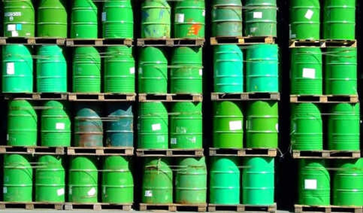 Petrol İthalatı Ocakta Yüzde 25 Azaldı
