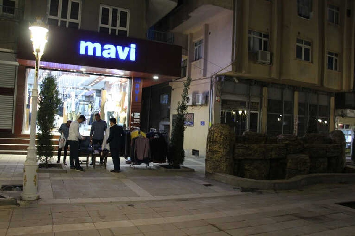 Silopi Sanat Sokağı Yeni Haliyle Göz Kamaştırıyor