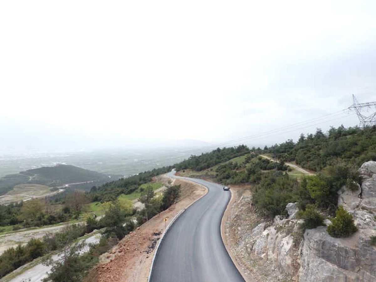 TOKİ Yolu Asfaltlanıyor