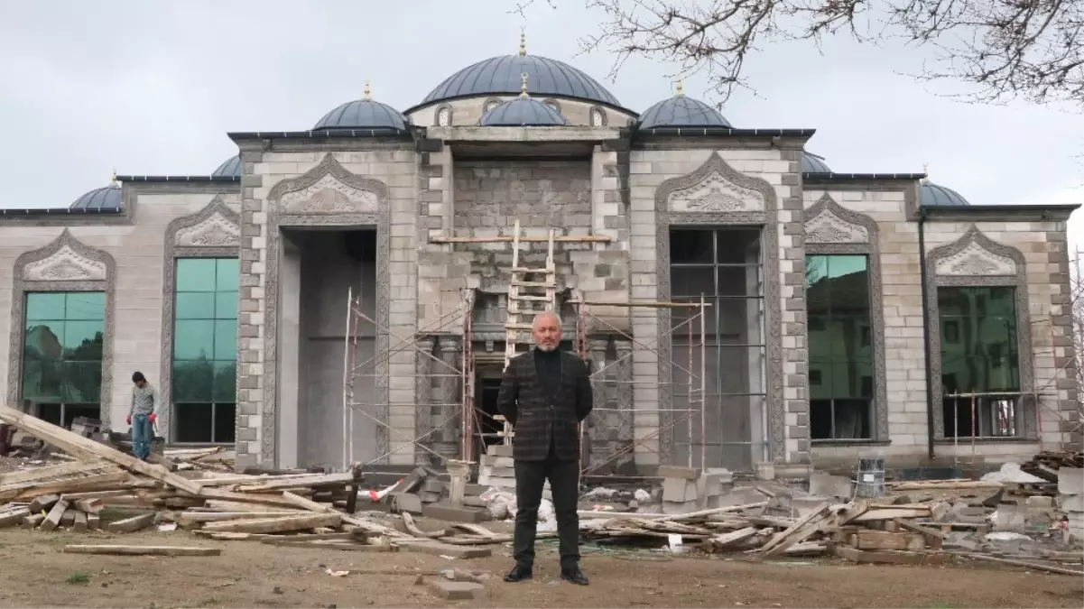 Topakkaya Beldesindeki Dev Cami Ramazanda İbadete Açılacak