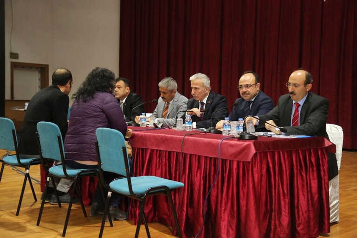 Vali Kamçı Vatandaşlarla Buluştu