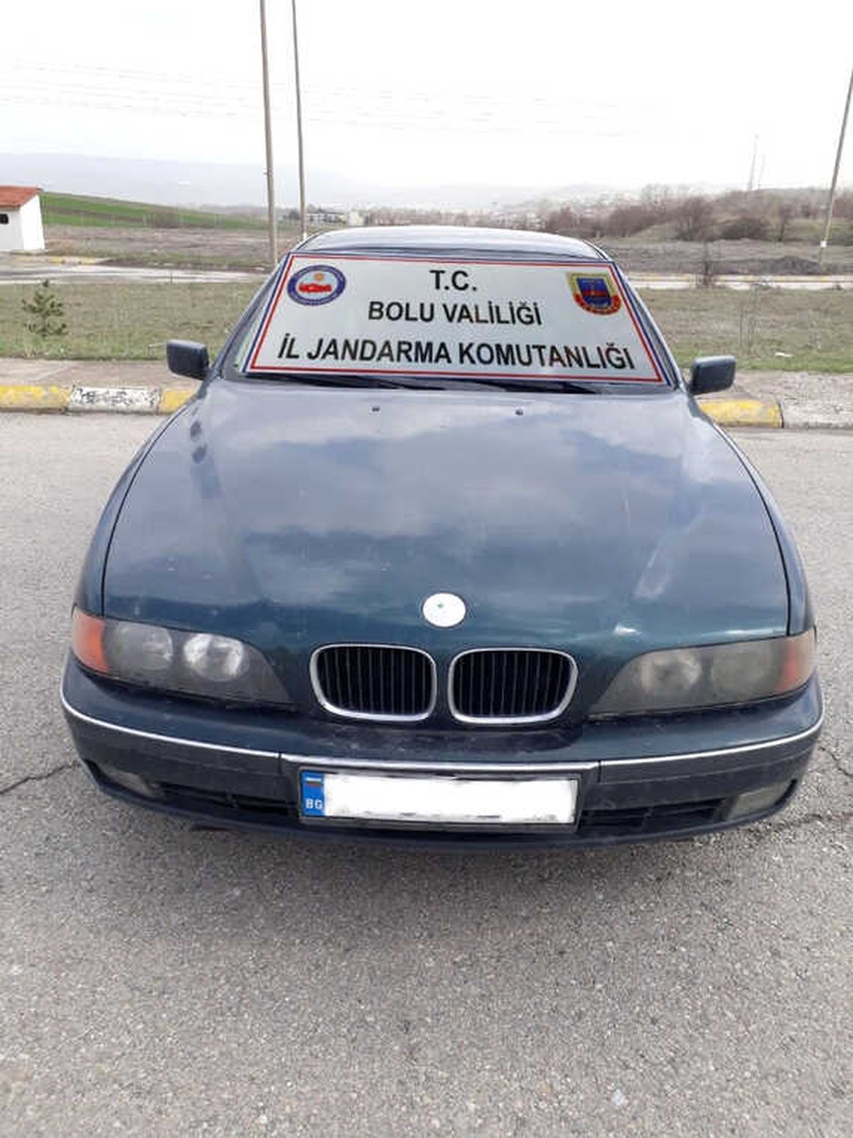 Bolu\'da, Kaçak Otomobil Yakalandı