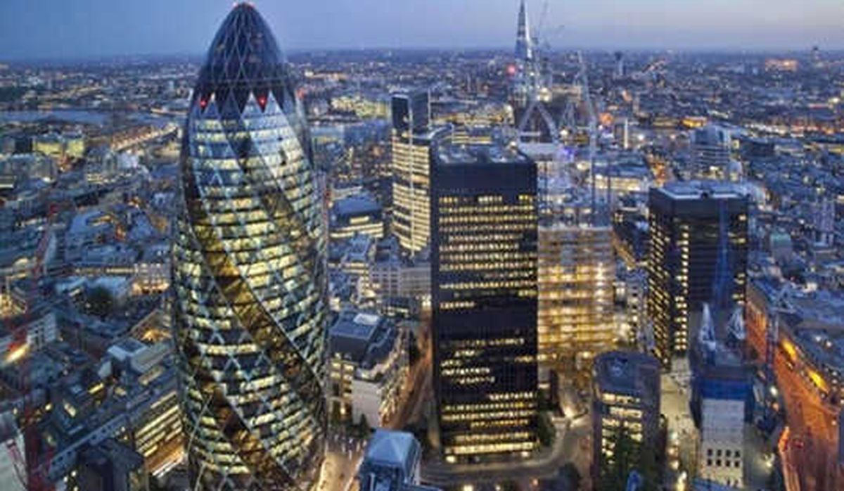 Brexit\'e Rağmen Londra \'Finans\' Zirvesinden İnmedi
