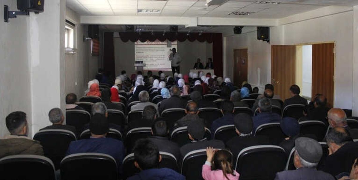 Çaldıran\'da \'Erkan Yaşta Evlilik\' Semineri